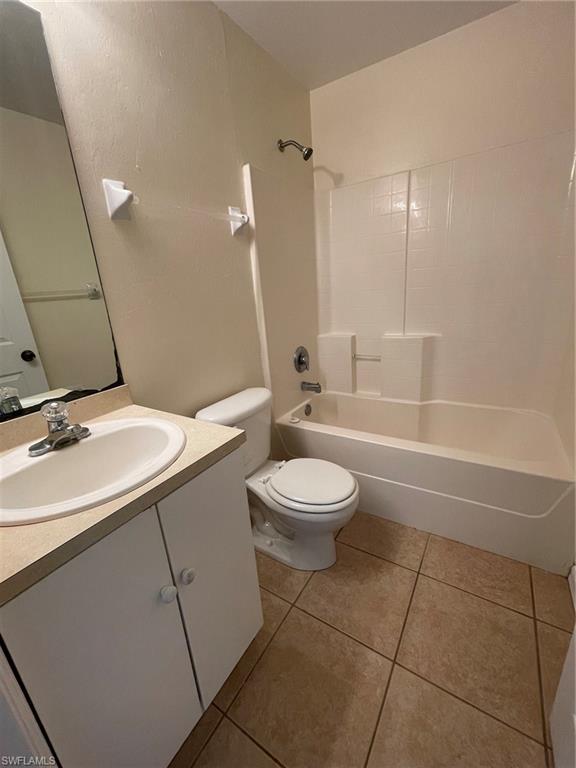 2605/2607 Sunniland Blvd Property Photo 18