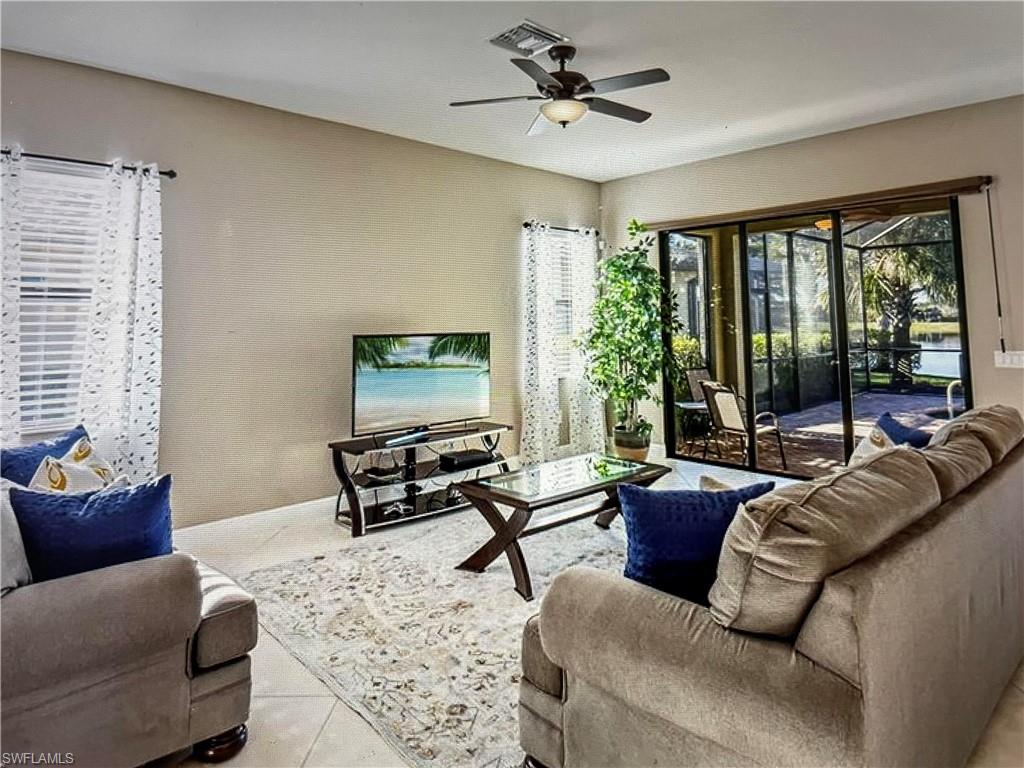 12690 Fairington Way Property Photo 9