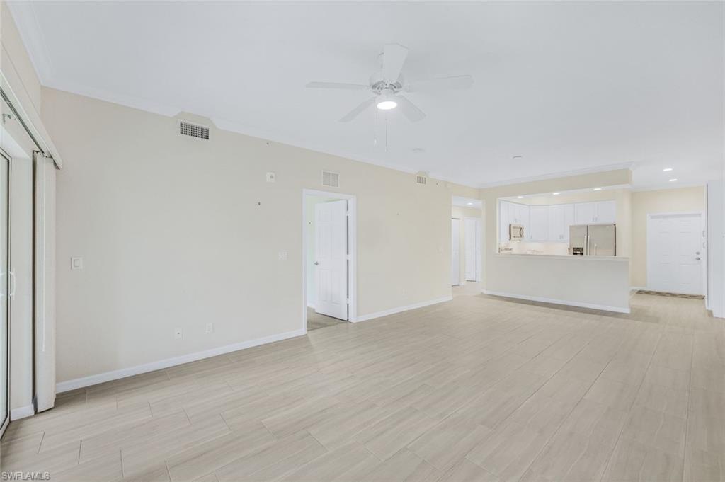 1137 Winding Pines Cir 106 Property Photo 4