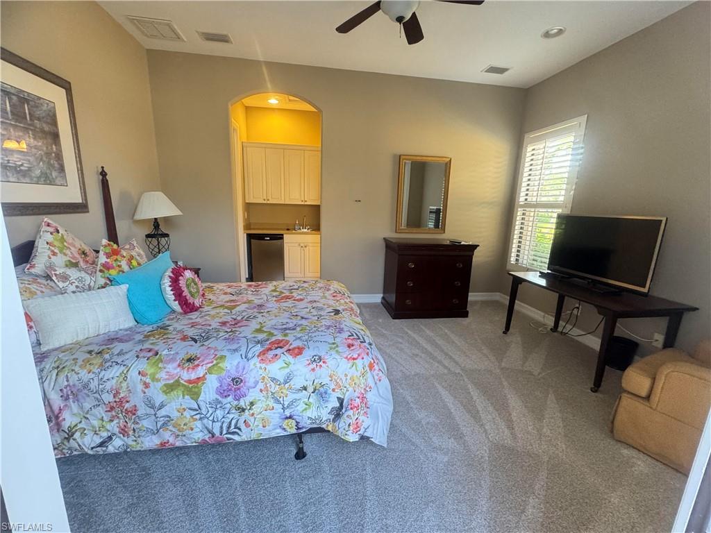 11848 Rosalinda Ct Property Photo 4