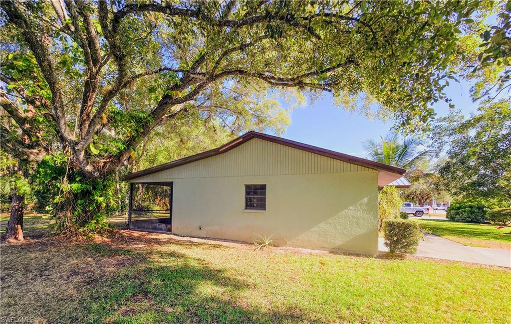 75 Hardee St Property Photo 3