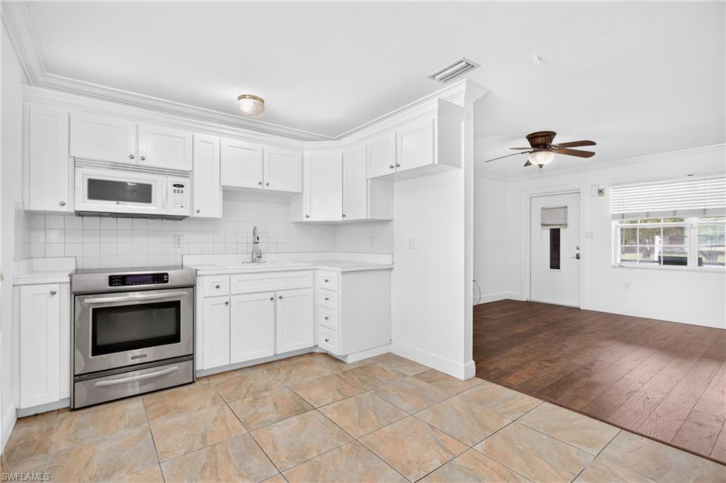 2238 Towles St Property Photo 7