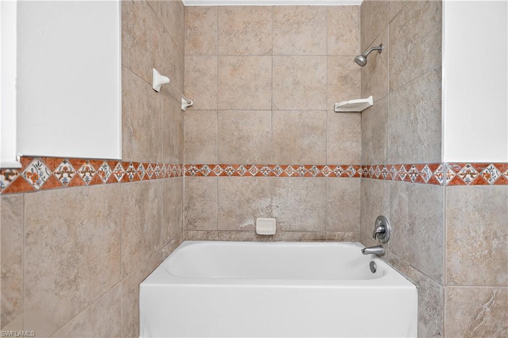 2238 Towles St Property Photo 23