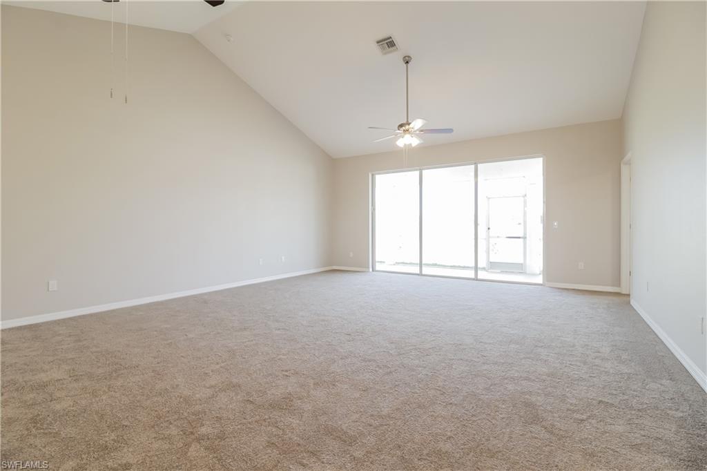 1013 Sw 33rd St Property Photo 2