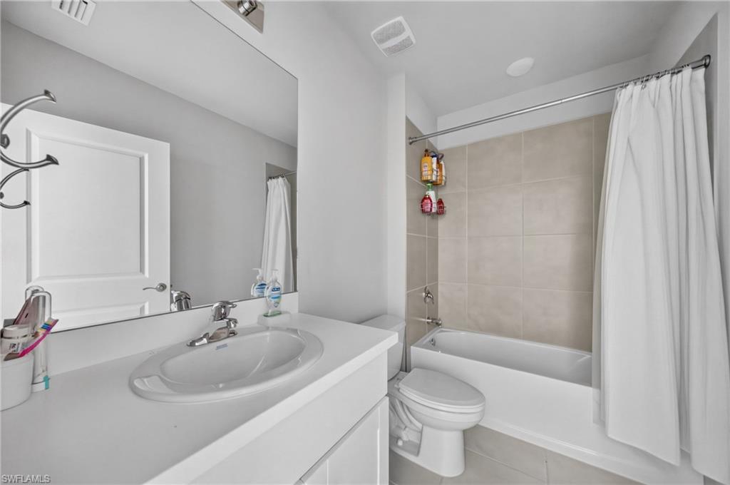 18508 Marlin Kite Ln Property Photo 17