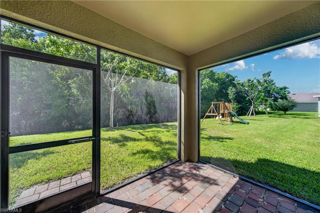 18508 Marlin Kite Ln Property Photo 22