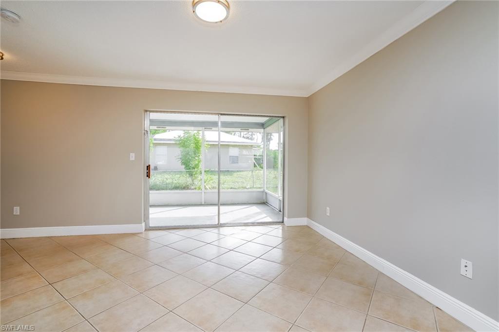 19035 Miami Blvd Property Photo 5