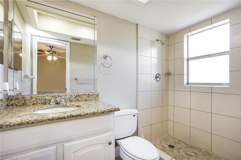 19035 Miami Blvd Property Photo 10