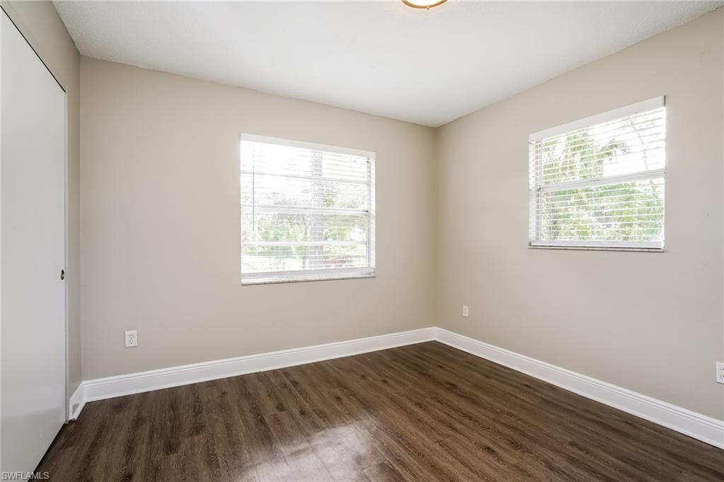19035 Miami Blvd Property Photo 12