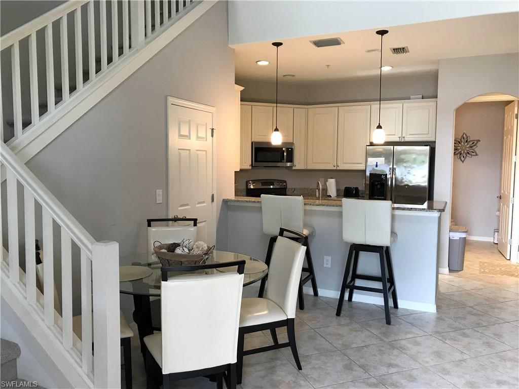 11875 Izarra Way 8706 Property Photo 3
