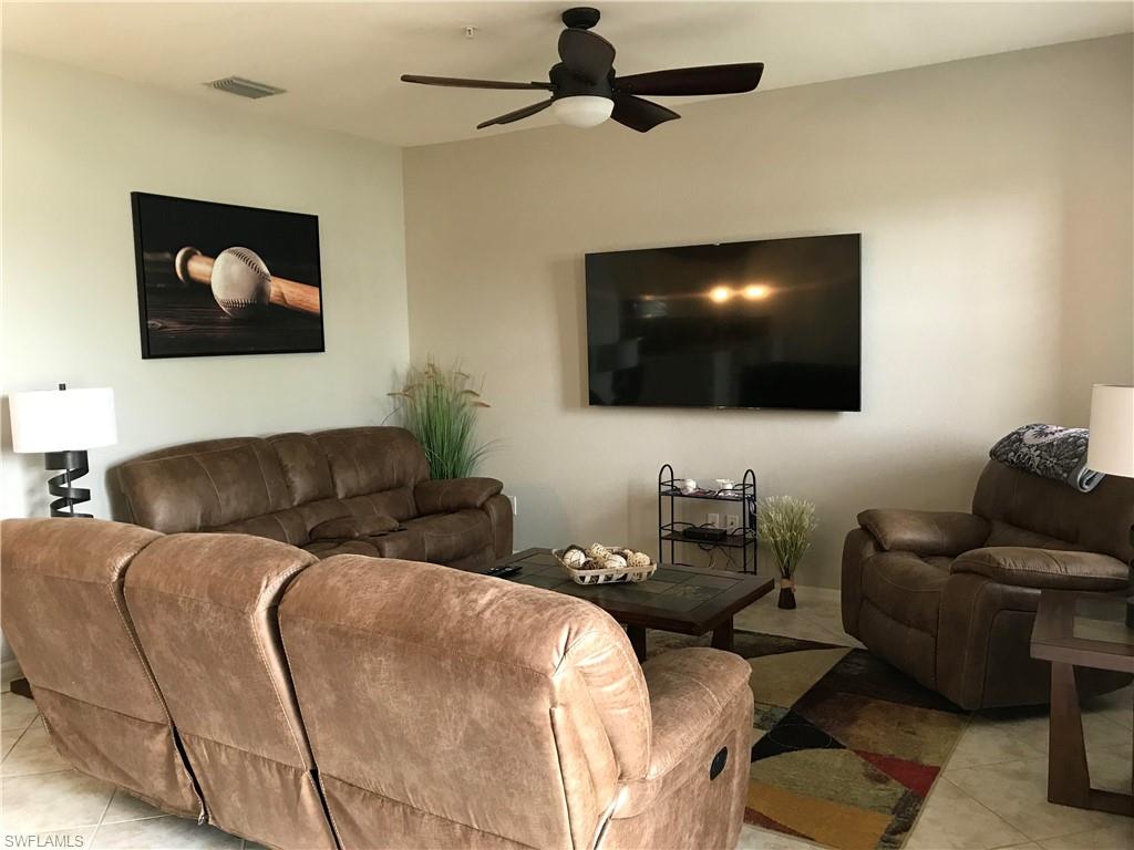 11875 Izarra Way 8706 Property Photo 4