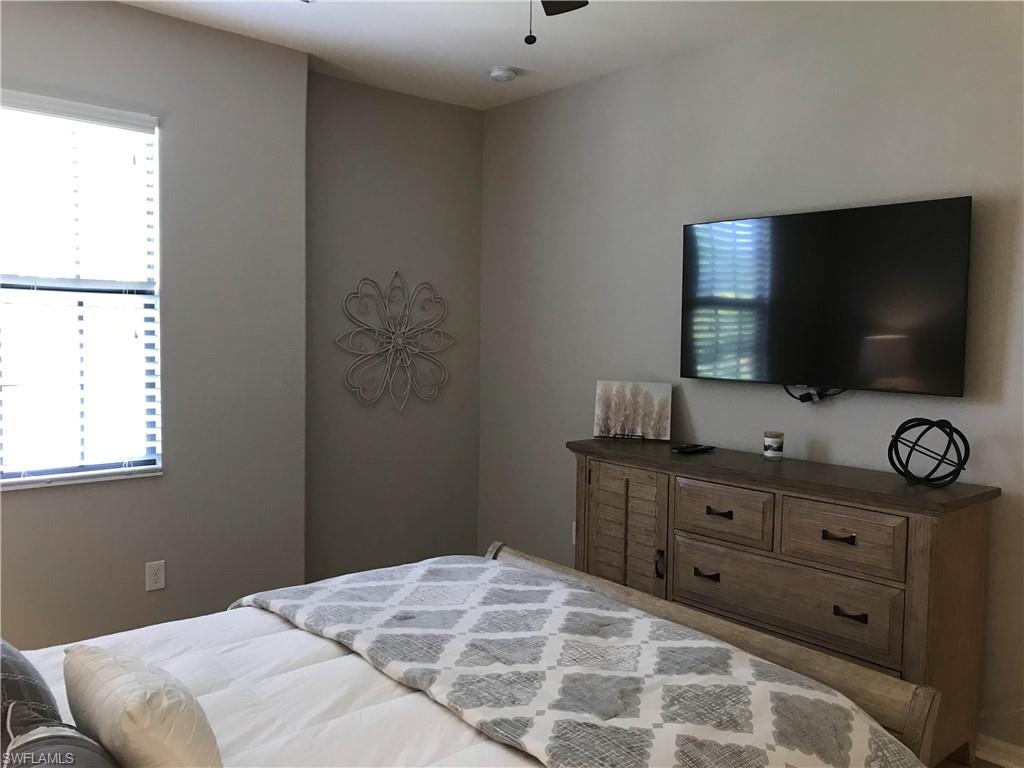 11875 Izarra Way 8706 Property Photo 15