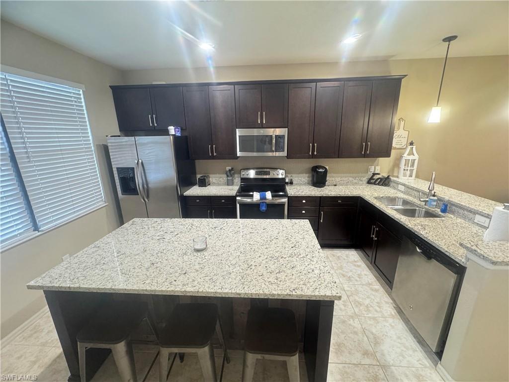 11901 Izarra Way 8602 Property Photo 10