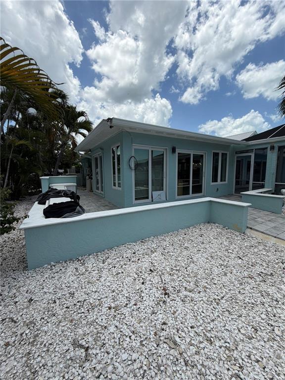 243 Estrellita Dr Property Photo 8