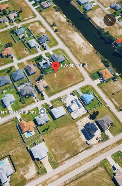 923 NW 7th PL Property Photo 1