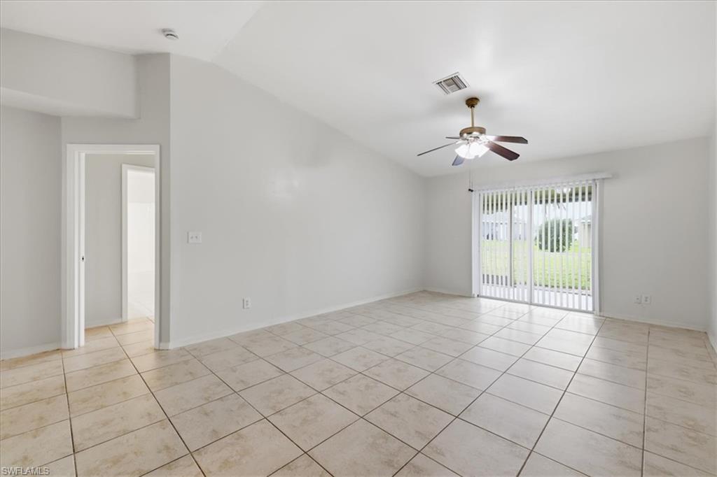 912 Se 6th Ct Property Photo 17