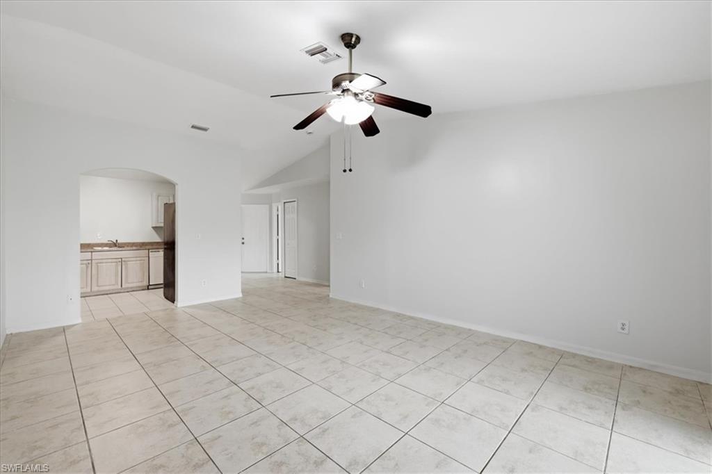 912 Se 6th Ct Property Photo 18