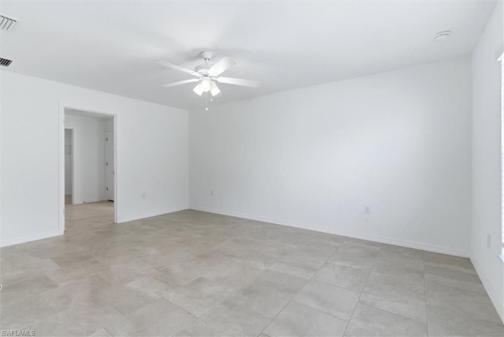3911 Treasure Oak Way Property Photo 17
