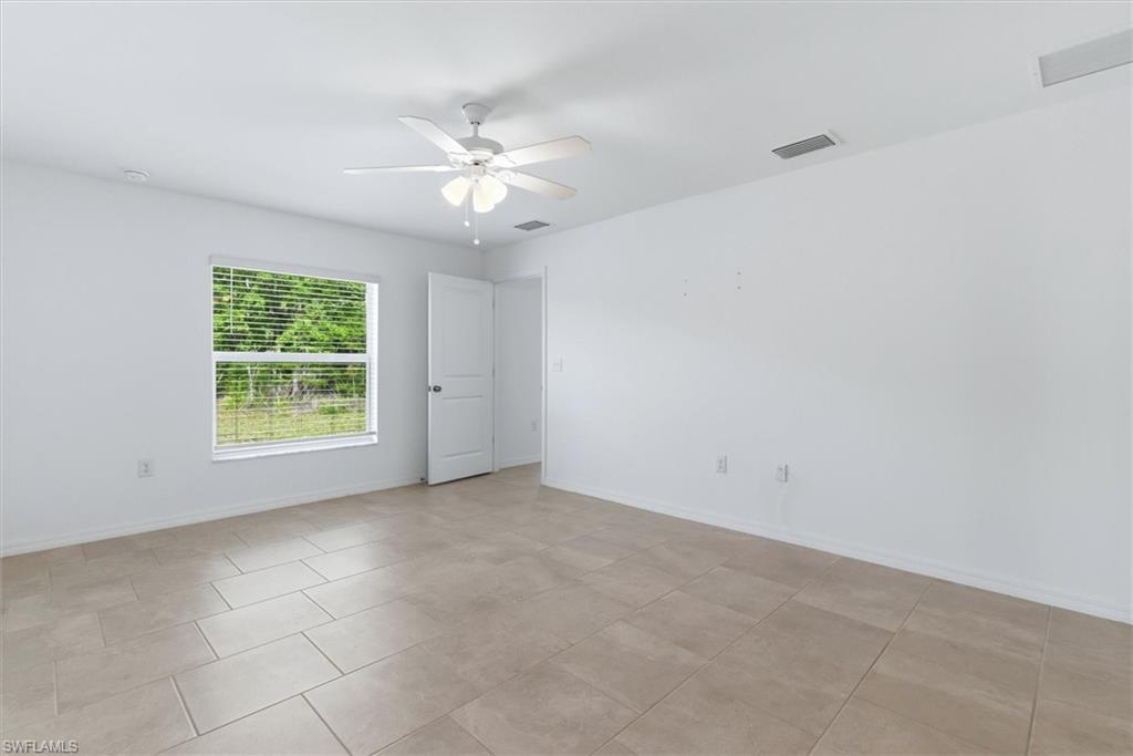 3911 Treasure Oak Way Property Photo 18