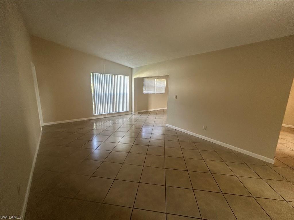 1002 Jolly Rd Property Photo 4