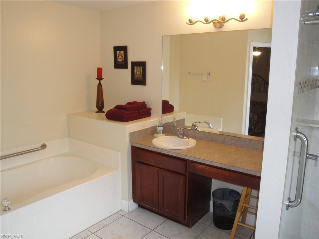 301 Se 1st St Property Photo 14