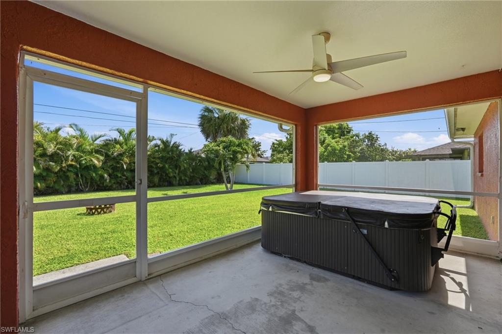 1403 Ne Van Loon Ter Property Photo 38