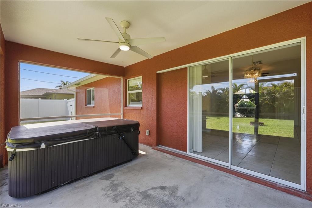 1403 Ne Van Loon Ter Property Photo 39