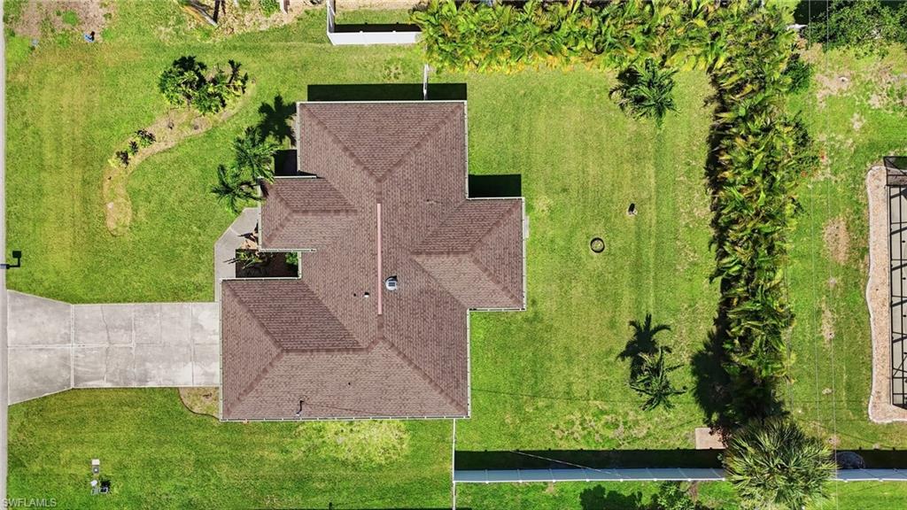 1403 Ne Van Loon Ter Property Photo 44