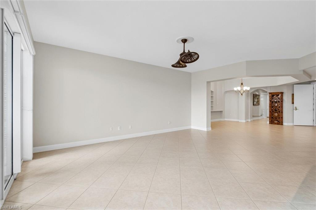 6081 Silver King Blvd 202 Property Photo 4