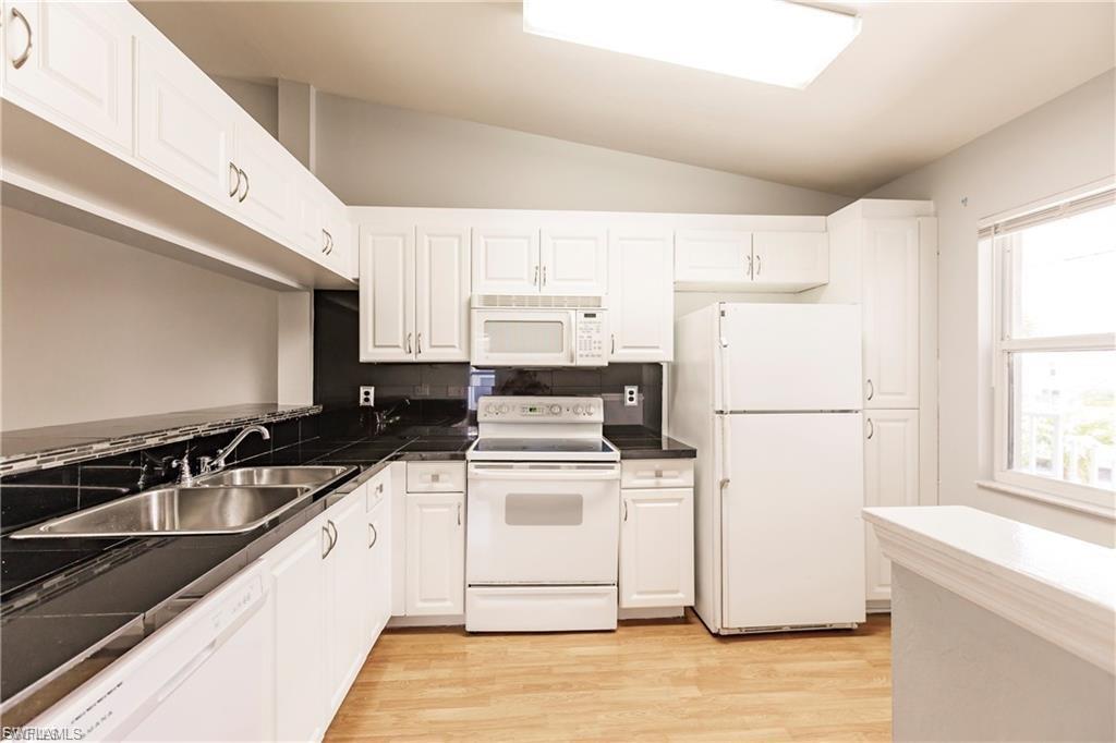 14503 Lakewood Trace Ct 201 Property Photo 5