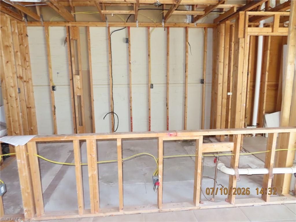 6012 Timberwood Cir 212 Property Photo 6