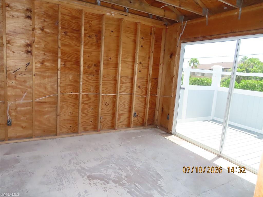6012 Timberwood Cir 212 Property Photo 8