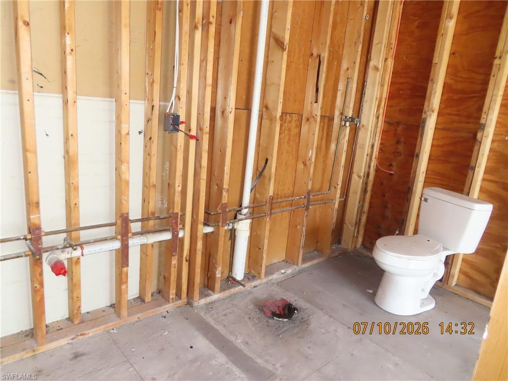 6012 Timberwood Cir 212 Property Photo 9
