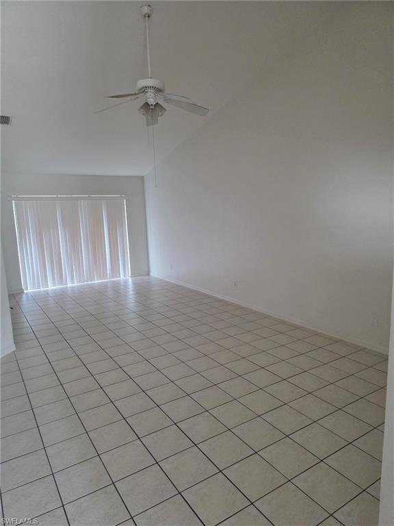 910 Cape Coral Pkwy W Property Photo 5