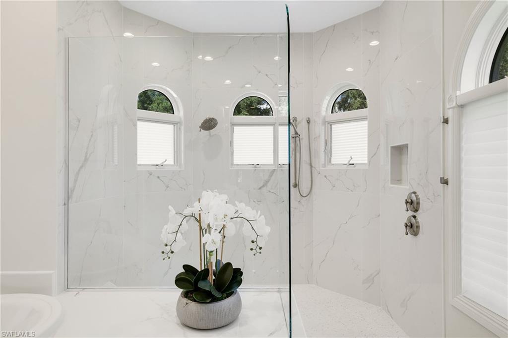 18341 Vicenza Way Property Photo 31