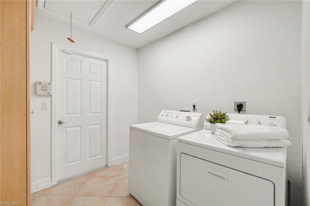 12001 Sw Kingsway Cir Property Photo 23