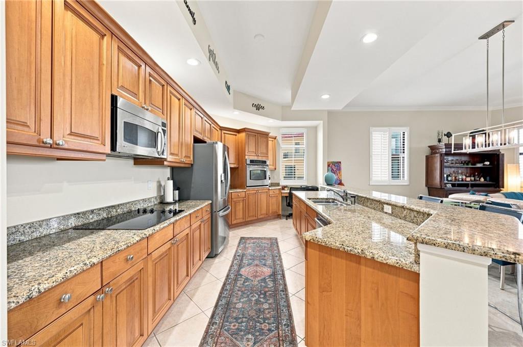 14300 Riva Del Lago Dr 2001 Property Photo 7