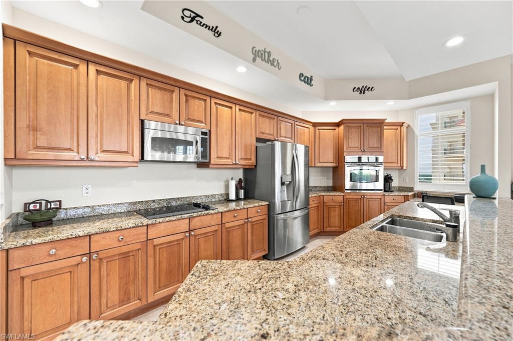 14300 Riva Del Lago Dr 2001 Property Photo 9