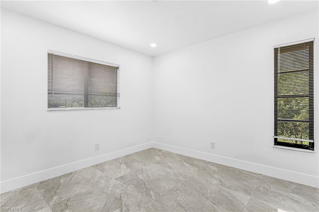 720 Chavers St E Property Photo 14