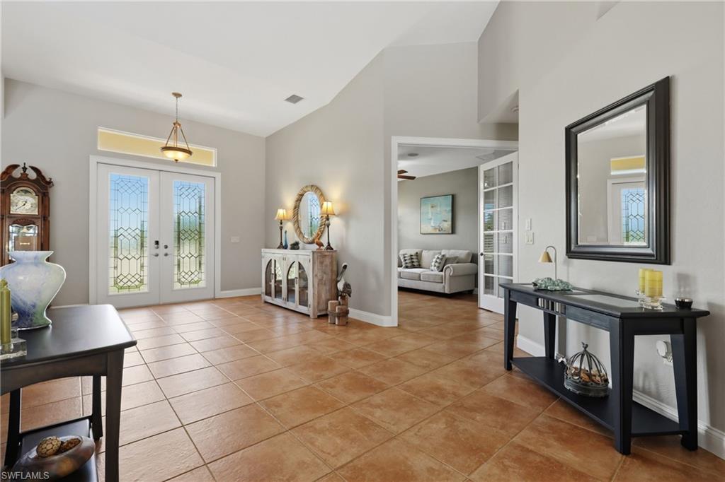 1233 Sea Breeze Ct Property Photo 9