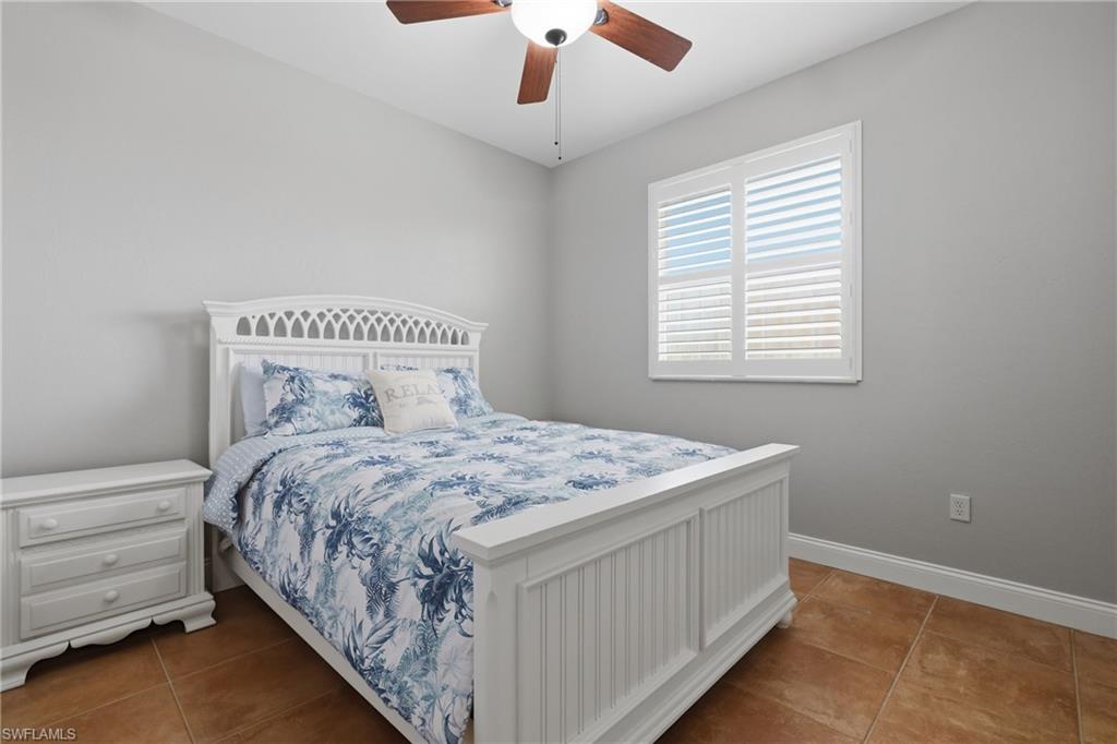 1233 Sea Breeze Ct Property Photo 19
