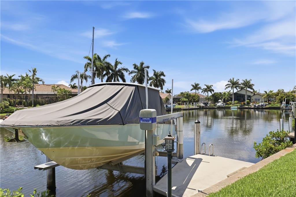 1233 Sea Breeze Ct Property Photo 27