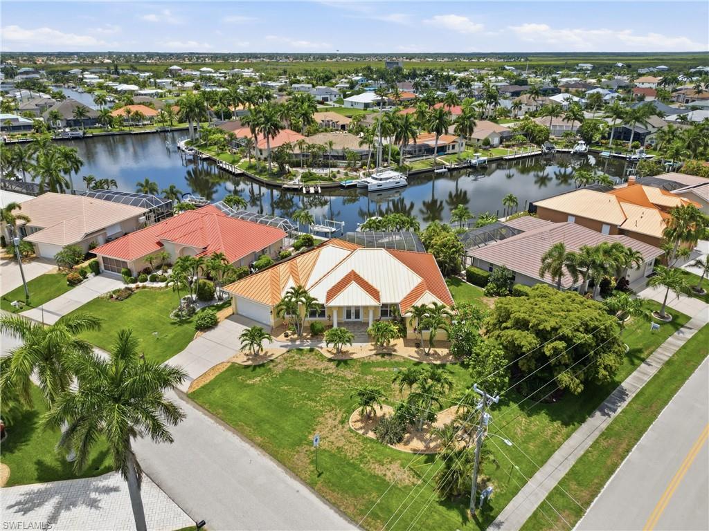 1233 Sea Breeze Ct Property Photo 30