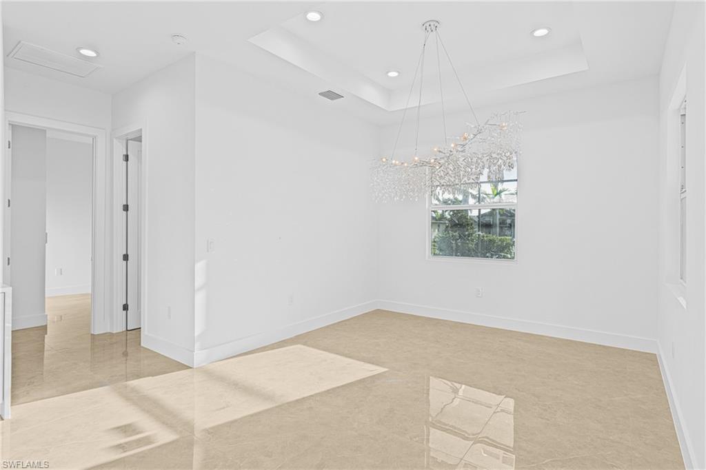 821 Nw 37th Pl Property Photo 19