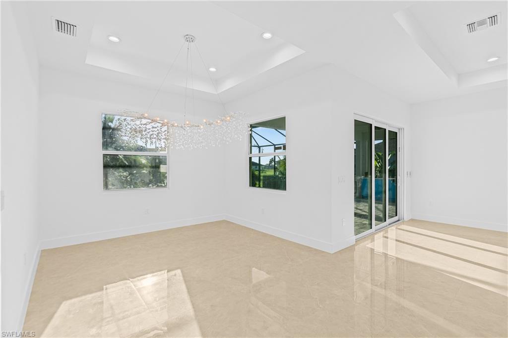 821 Nw 37th Pl Property Photo 20