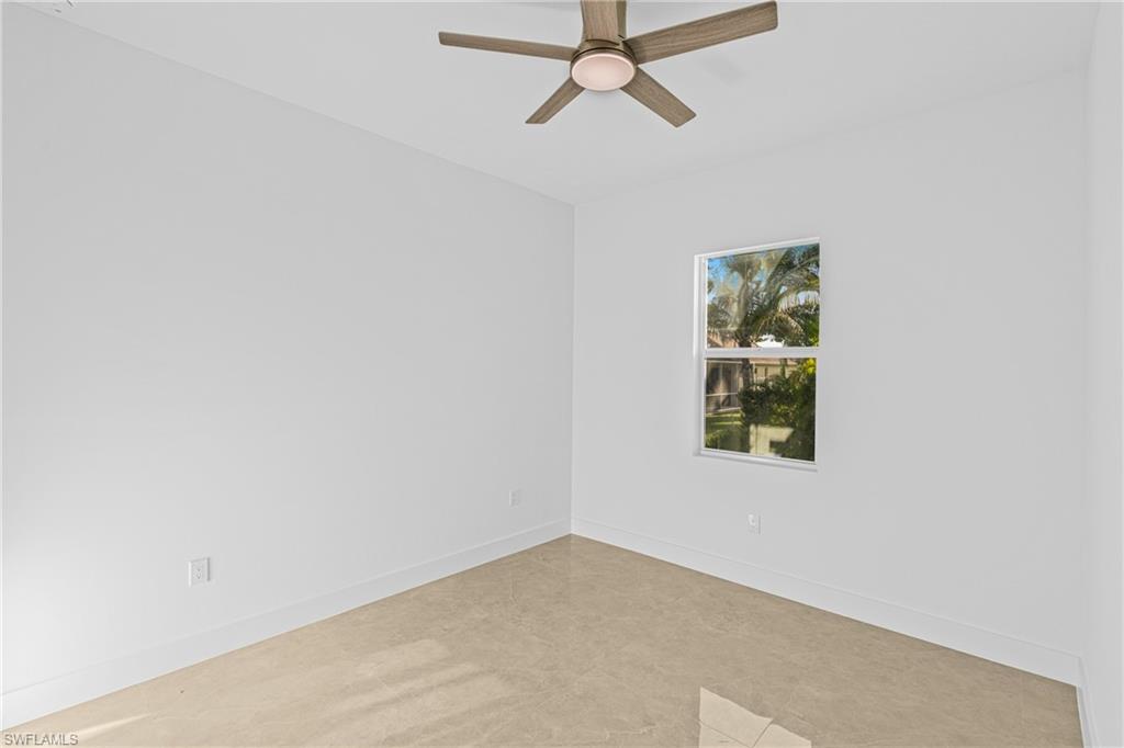 821 Nw 37th Pl Property Photo 27