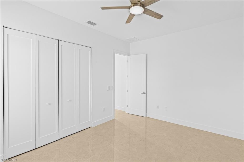 821 Nw 37th Pl Property Photo 30