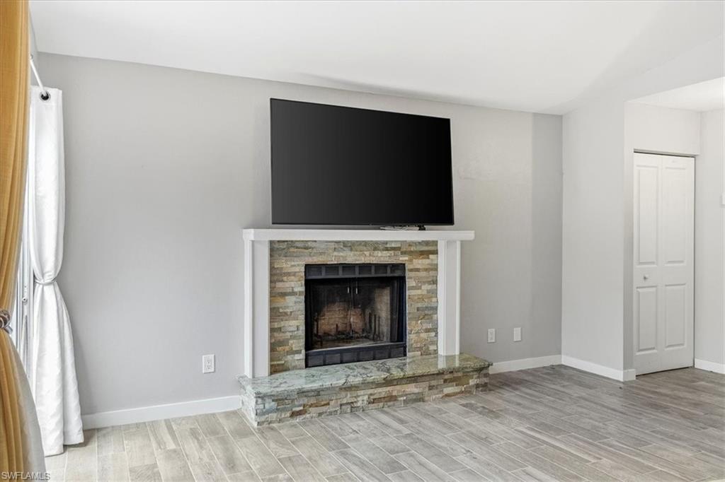 6238 Timberwood Cir 109 Property Photo 8