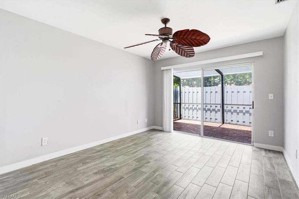 6238 Timberwood Cir 109 Property Photo 14