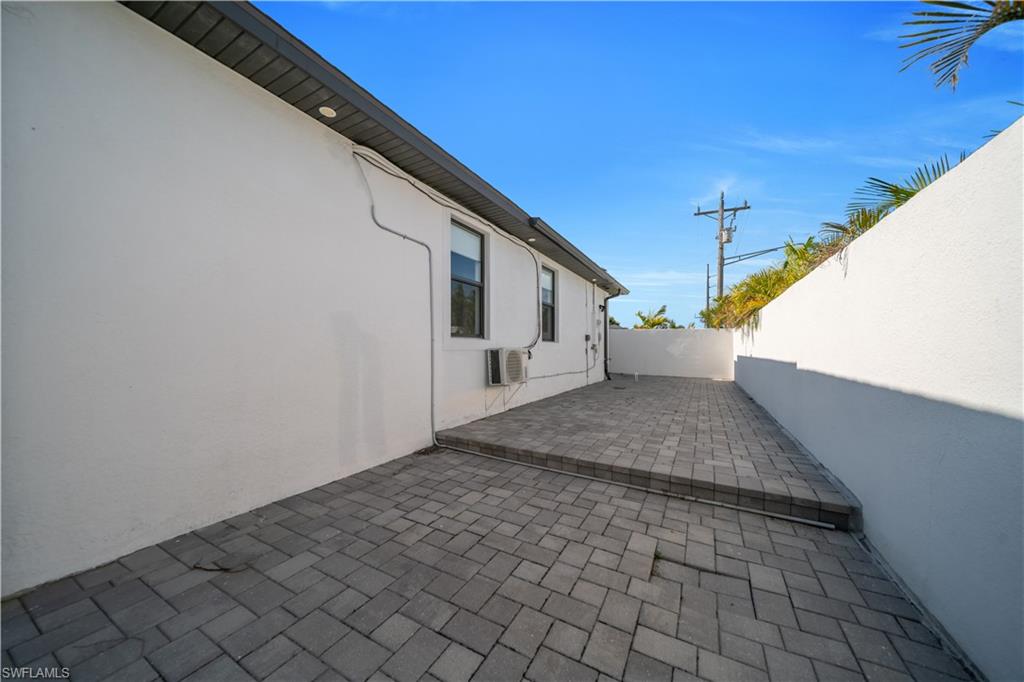 1600 Sw 1st St Property Photo 34